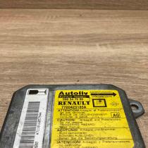 7700423185A 550347500  Airbag control unit/module Renault Megane I