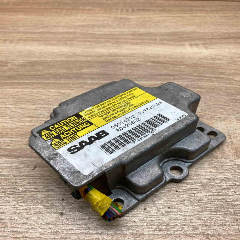 05014212 A0420822 Used Airbag control unit/module Saab 9-5