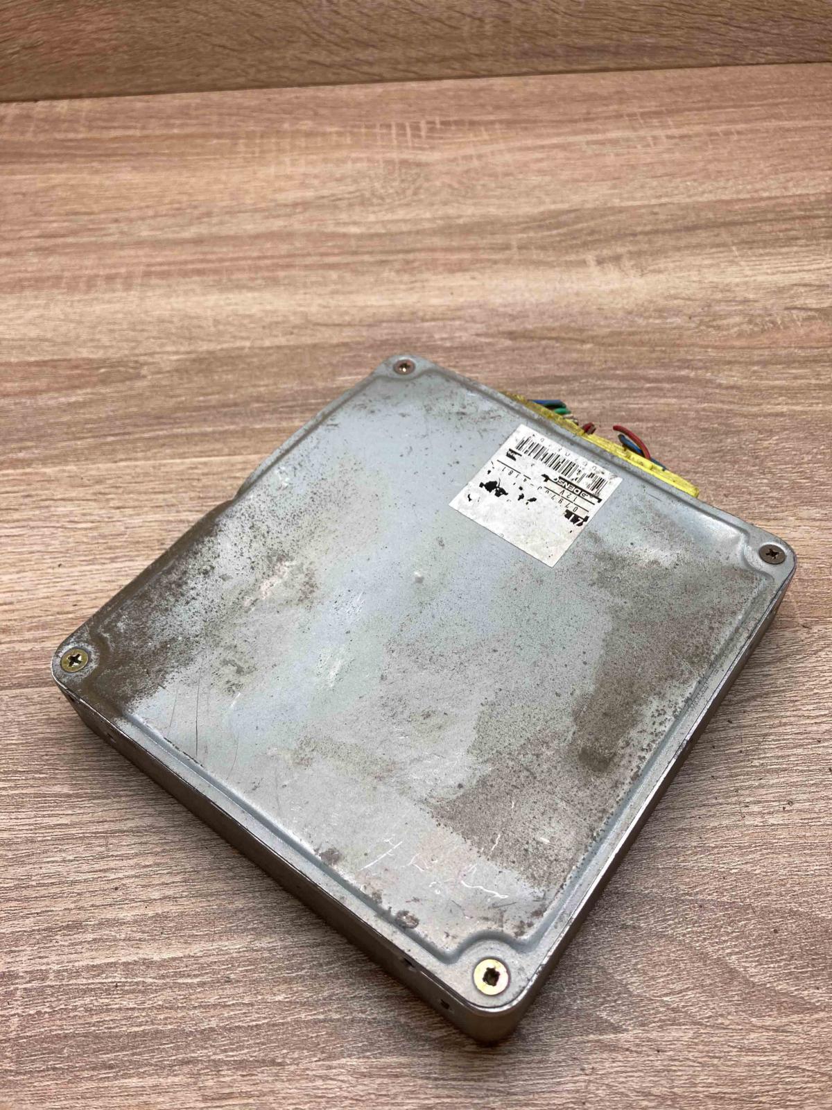 079700 4081  With Plug Engine control unit/module ECU KIA Sephia