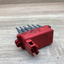 357907521 5DS006467 00  Heater blower motor/fan resistor Audi A4 S4 B5 8D