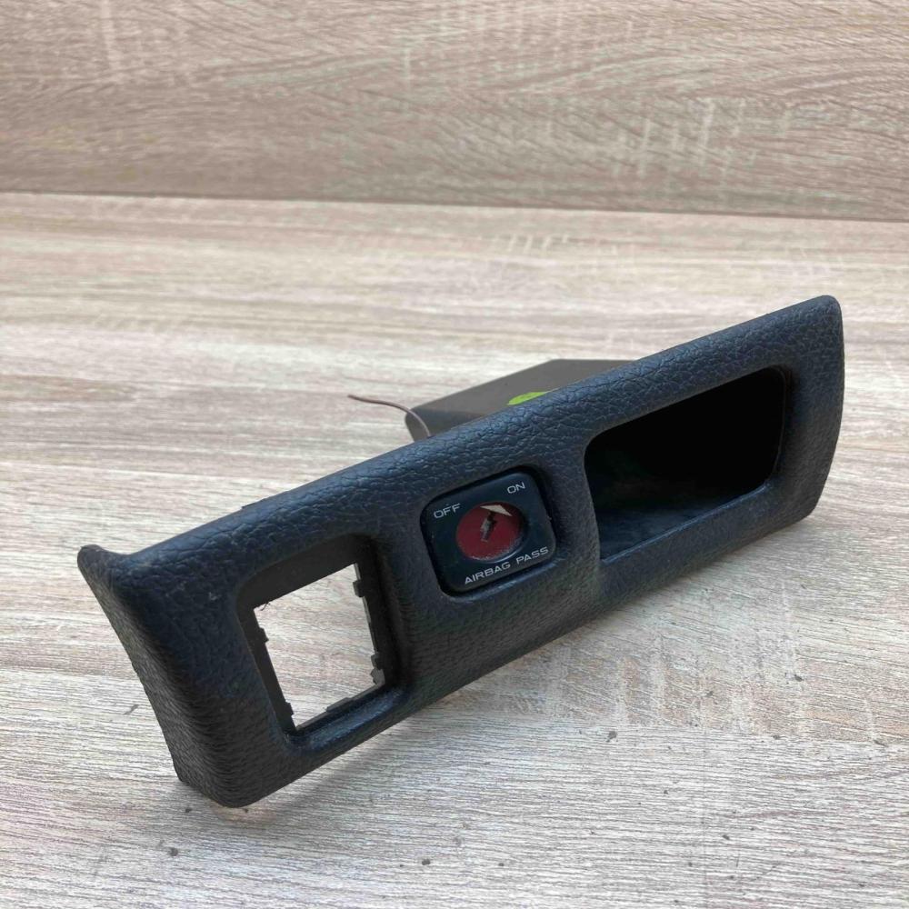 9633457277   Passenger airbag on/off switch Peugeot 206