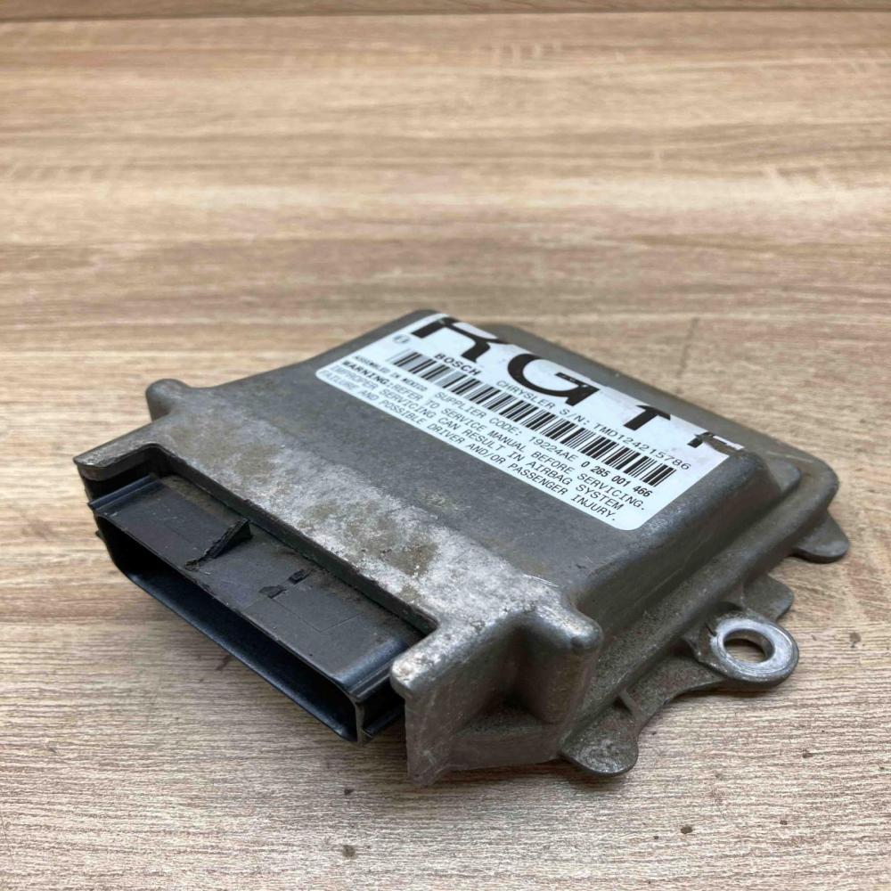 04748604AB 0285001466  Airbag control unit/module Chrysler Grand Voyager IV