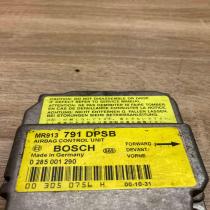 MR913791 0285001290 With Plug Airbag control unit/module Mitsubishi Carisma