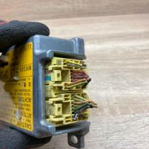 MR324913 407933 3461  Airbag control unit/module Mitsubishi Space Wagon