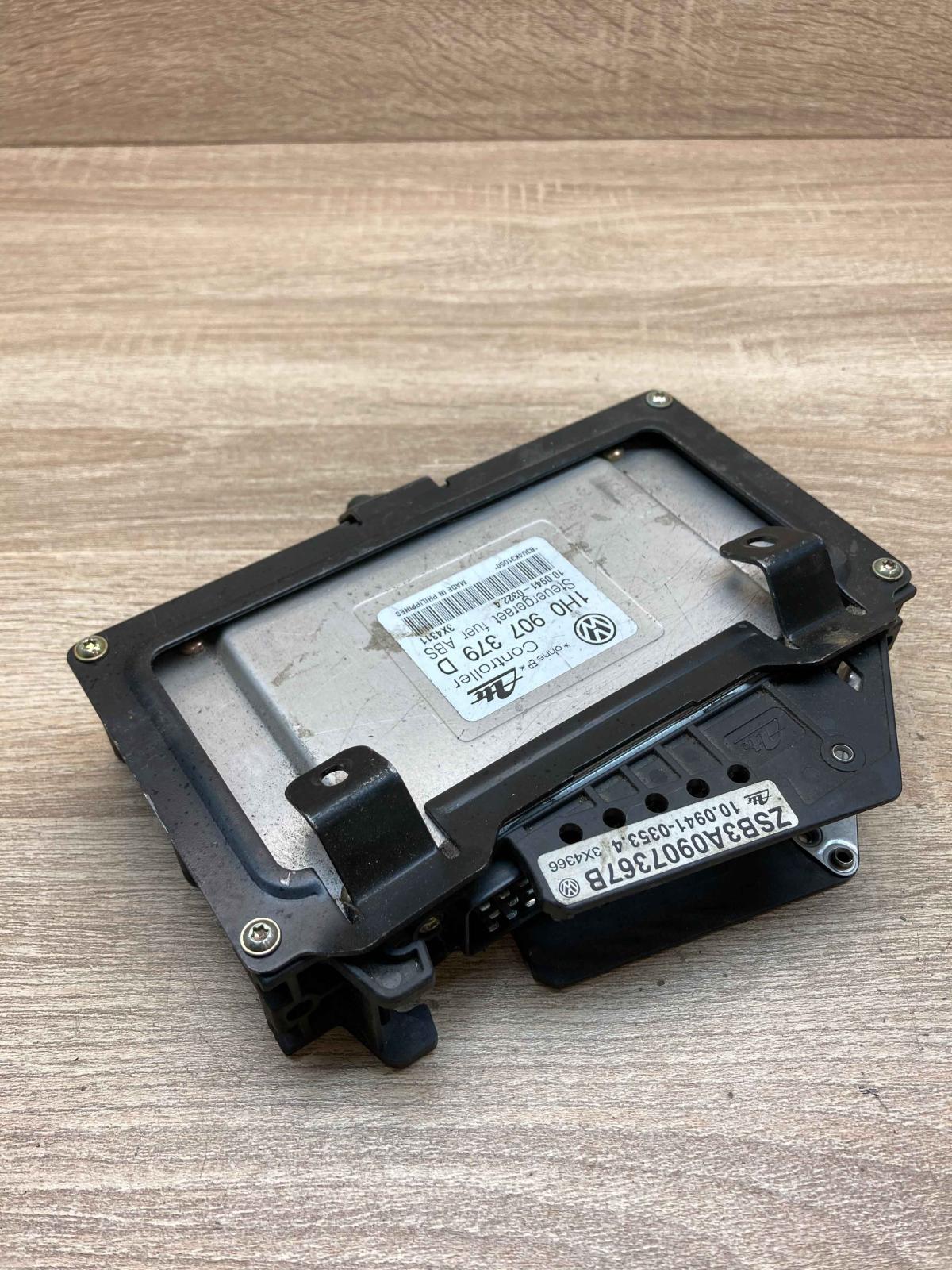 1H0907379D 10 0941 0322 4  ABS control unit/module Volkswagen PASSAT B4