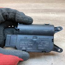 0132801370   Air flap motor/actuator Volkswagen PASSAT B6