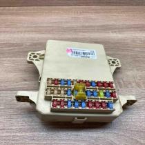91950 2H530   Fuse module Hyundai i30