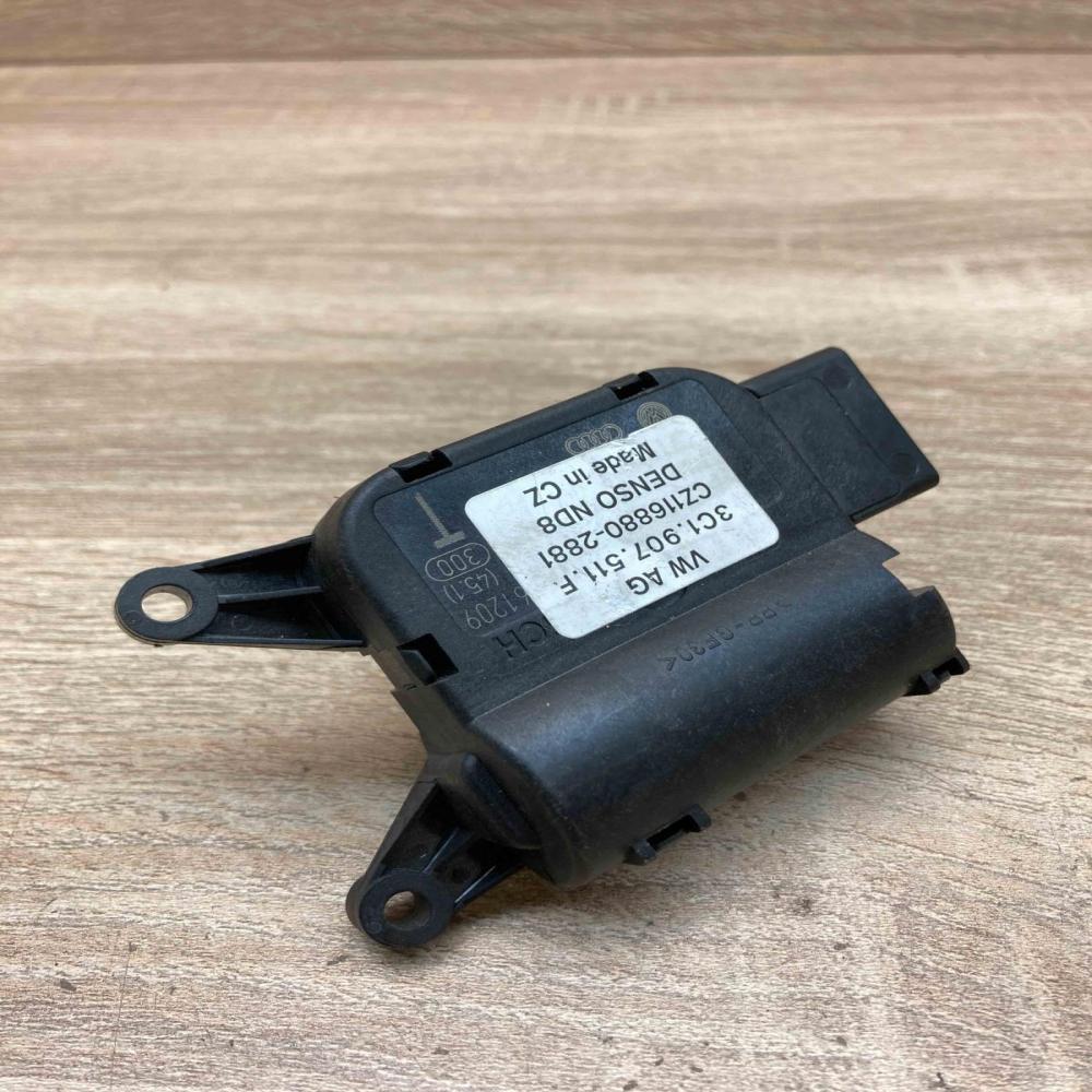 3C1907511F CZ116880 2881  Air flap motor/actuator Volkswagen PASSAT B6
