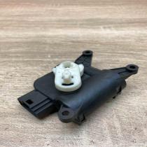 3C1907511F CZ116880 2881  Air flap motor/actuator Volkswagen PASSAT B6