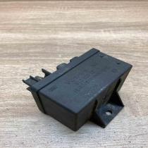 0281003018   Glow plug pre-heat relay Peugeot 407