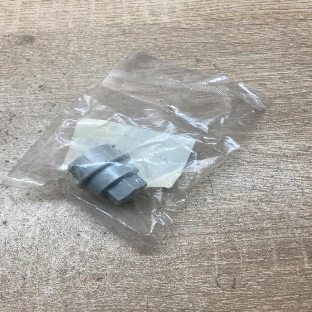 96427364   Wheel nut cap/cover Chevrolet Aveo