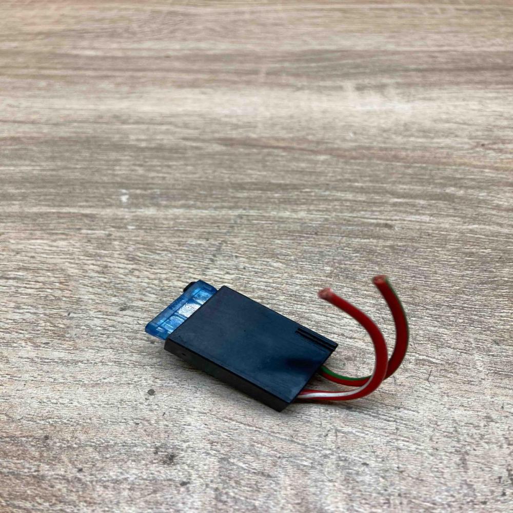 4B0937530   Plug wire Volkswagen PASSAT B5