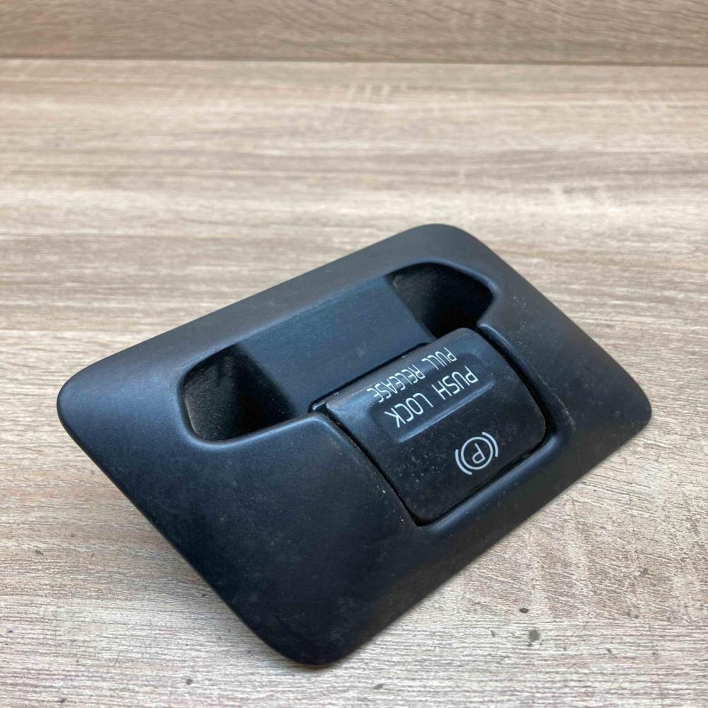 31334637 10W50K  Hand parking brake switch Volvo XC60