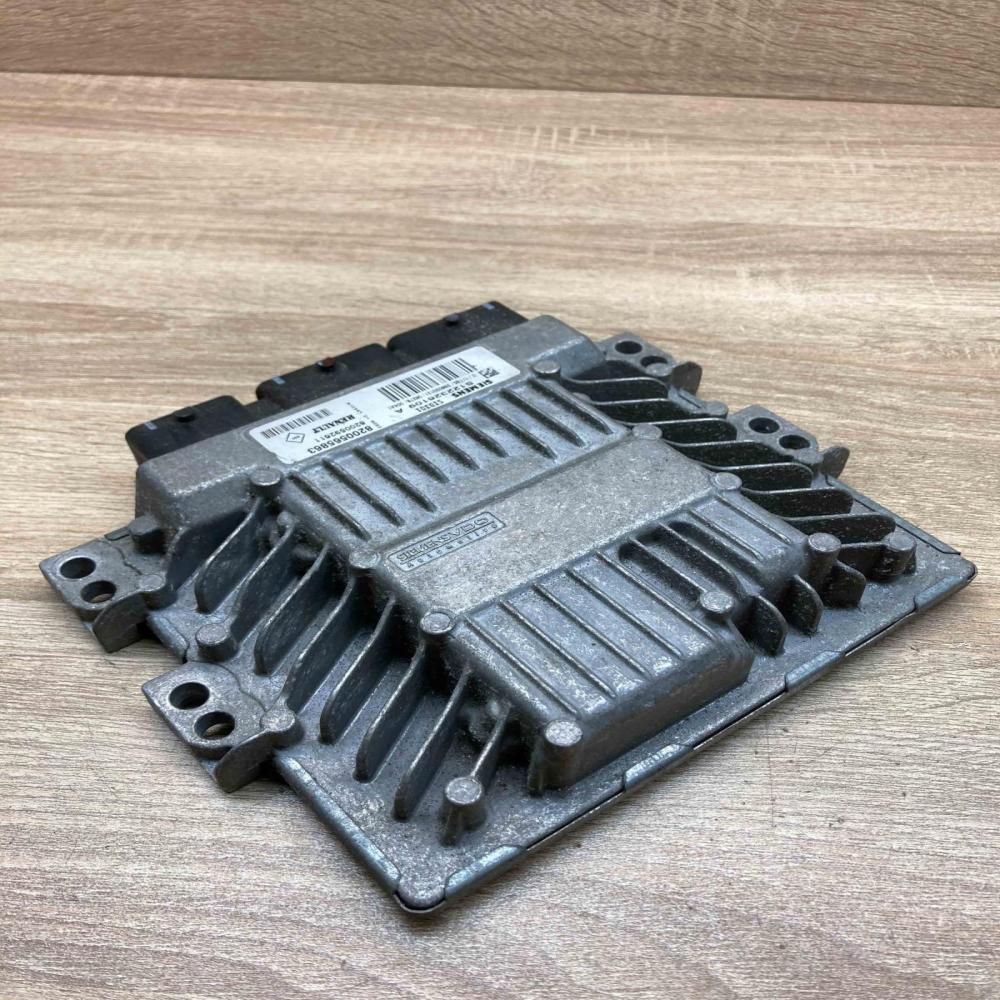 8200565863 8200592611  Engine control unit/module ECU Renault Scenic II -  Grand