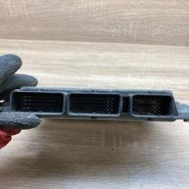 8200565863 8200592611  Engine control unit/module ECU Renault Scenic II -  Grand