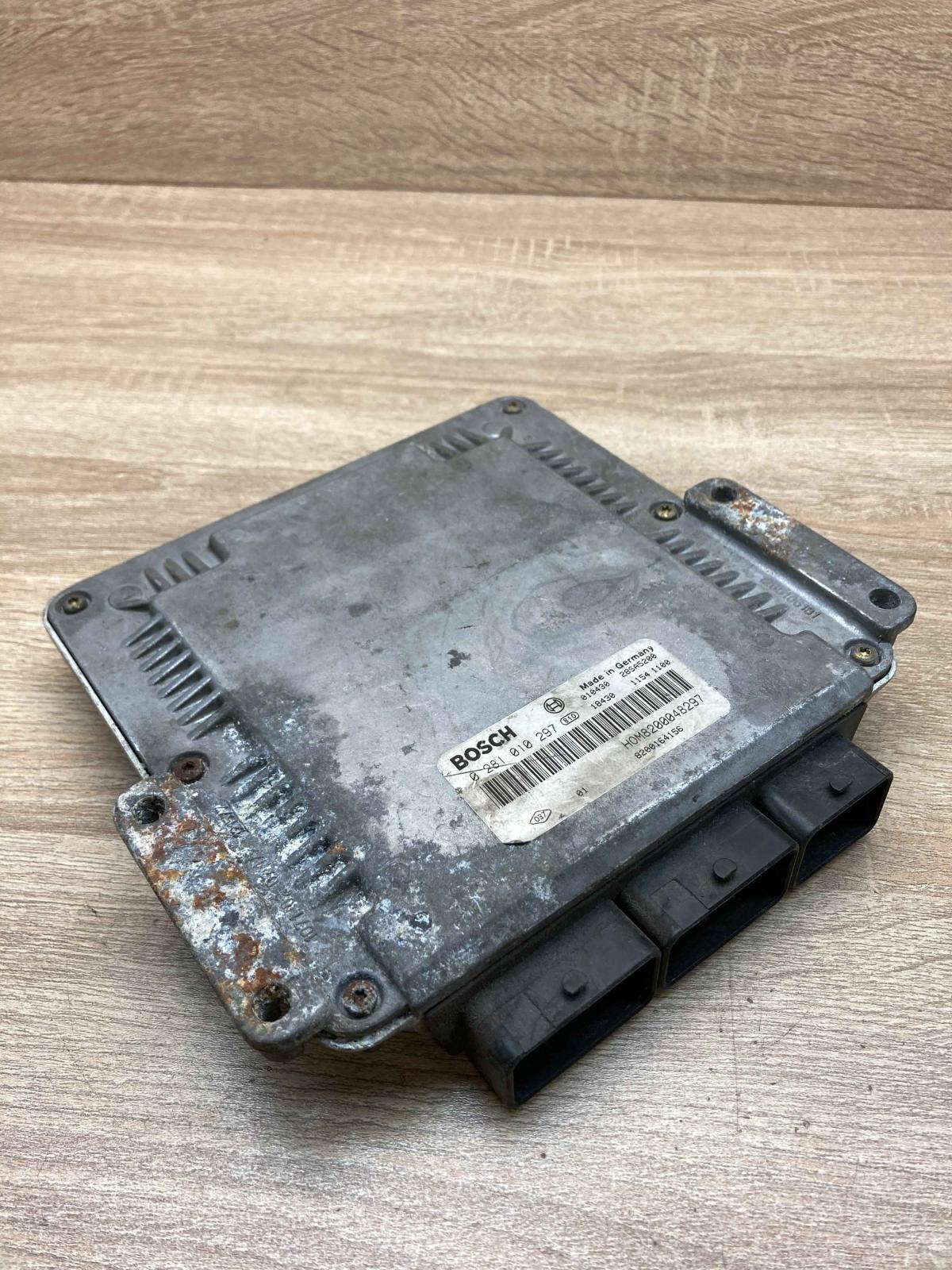 HOM8200048297 0281010297  Engine control unit/module ECU Renault Laguna II