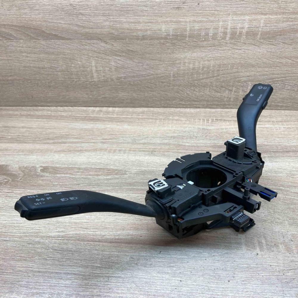 1K0953503H 1K0953519A  Wiper turn signal indicator stalk/switch Volkswagen Golf