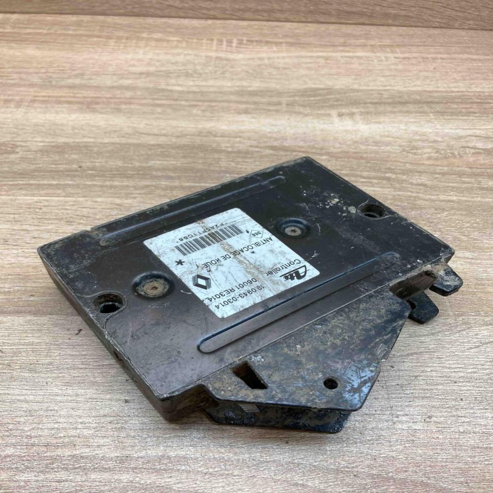 06001 RE3014 Used  ABS control unit/module Renault Clio II