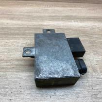 7700111525   Glow plug pre-heat relay Volvo S40, V40