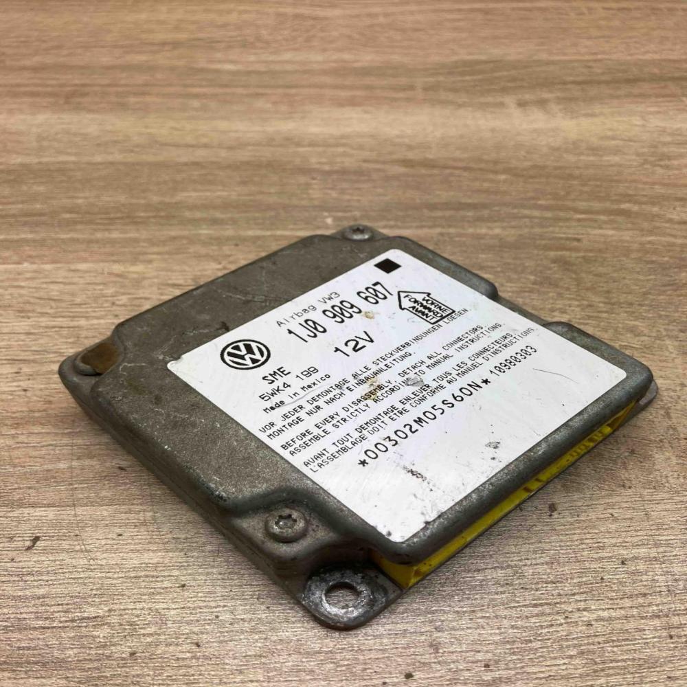 1J0909607 5WK4199 12V Airbag control unit/module Volkswagen PASSAT B5
