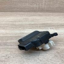 1K0907511D 0132801337  Air flap motor/actuator Volkswagen Touran I