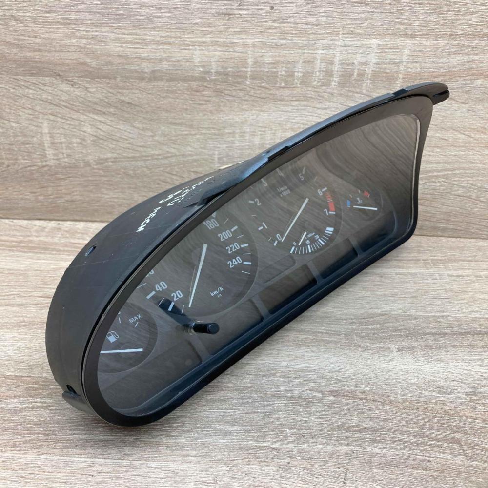 6903794 110 008 735  Speedometer (instrument cluster) BMW 5 E39