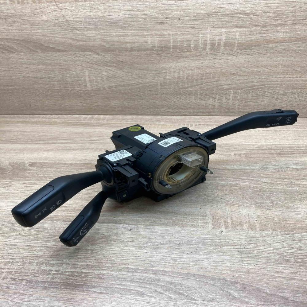 3C0953549J 3C9953513C  Wiper turn signal indicator stalk/switch Volkswagen PASSA