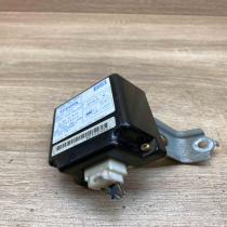 89741 52020 619825 000  Door control unit/module Toyota Yaris