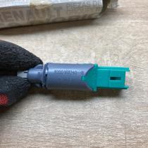8200168249 8200168240B  Brake pedal sensor switch Renault Megane II