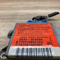 GE4T 57K30A  With Plug Airbag control unit/module Mazda 626