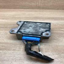 GE4T 57K30A  With Plug Airbag control unit/module Mazda 626