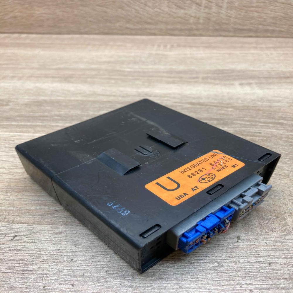 88281 SA130 575263  Engine control unit/module ECU Subaru Forester SG