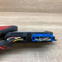 73847257C Used With Plug Comfort/convenience module Renault Espace III