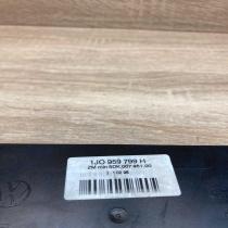 1J0959799H 5DK007951 00  Comfort/convenience module Volkswagen PASSAT B5