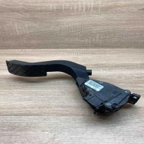8D1721523F 6PV008376 03  Accelerator throttle pedal Volkswagen PASSAT B5.5