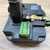90507060 AD  Front door lock Opel Vectra B