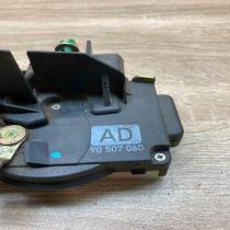 90507060 AD  Front door lock Opel Vectra B