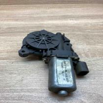 D2515 00 50 002 601   Front door window regulator motor Fiat Stilo