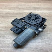 1003001567 9449057  Rear door window regulator motor Audi A6 S6 C5 4B