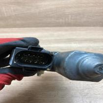 114188 100 05071910  Front door window regulator motor Audi A4 S4 B5 8D