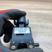 114188 100 05071910  Front door window regulator motor Audi A4 S4 B5 8D