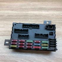 46447809 A223  Fuse module Alfa Romeo 156