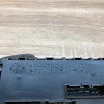 46447809 A223  Fuse module Alfa Romeo 156
