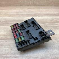 46447809 A223  Fuse module Alfa Romeo 156