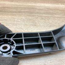 8226621   Engine bonnet (hood) release handle BMW 5 E39