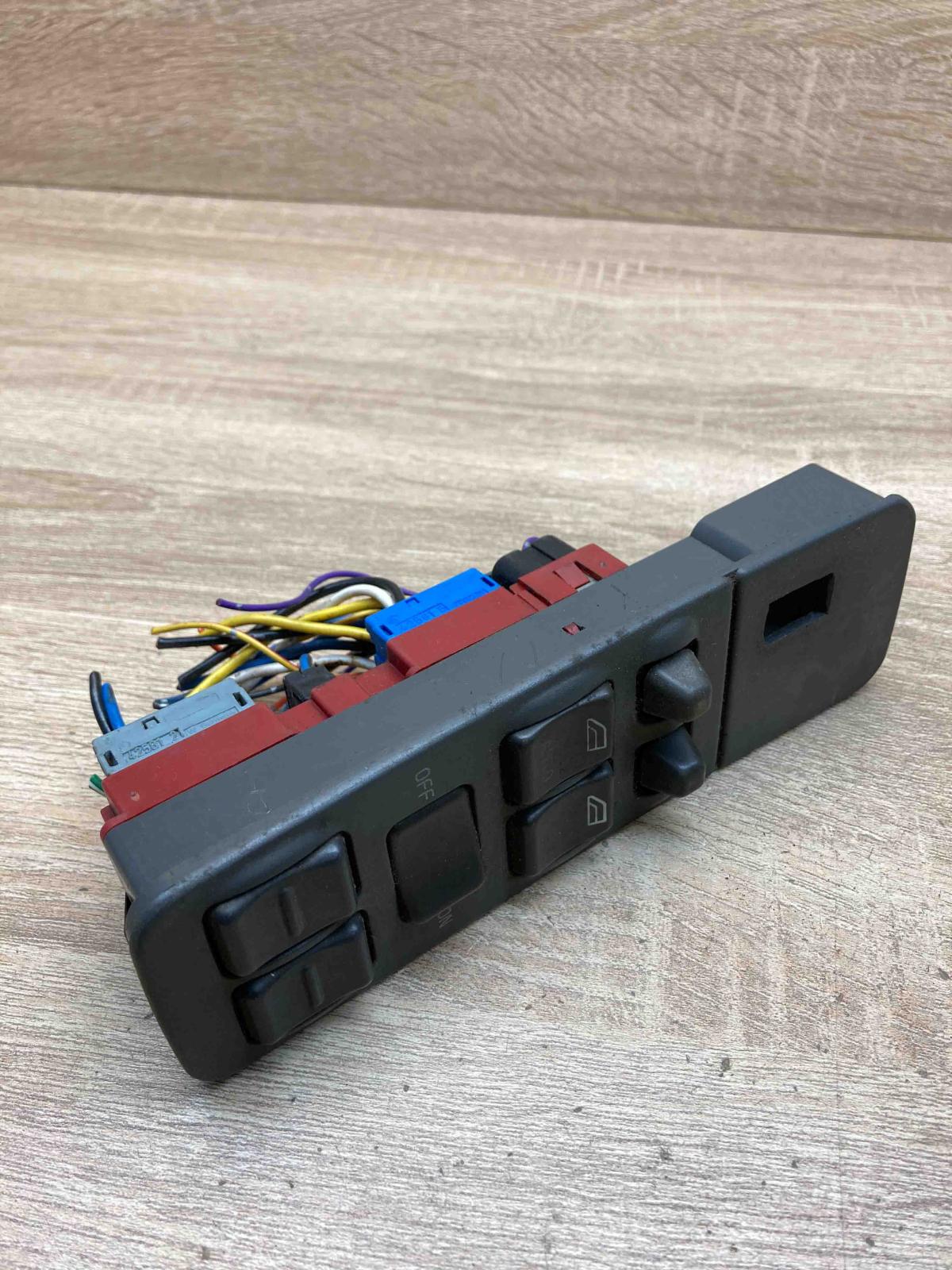 30815235 LH With Plug Electric window control switch Volvo S40, V40