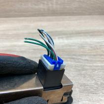 MR740601  With Plug Electric window control switch Mitsubishi Carisma