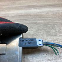 MR740601  With Plug Electric window control switch Mitsubishi Carisma