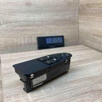 8368967   Electric window control switch BMW 5 E39