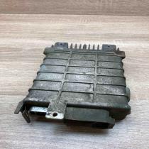 811907383B 0285007032  Engine control unit/module ECU Volkswagen Golf II